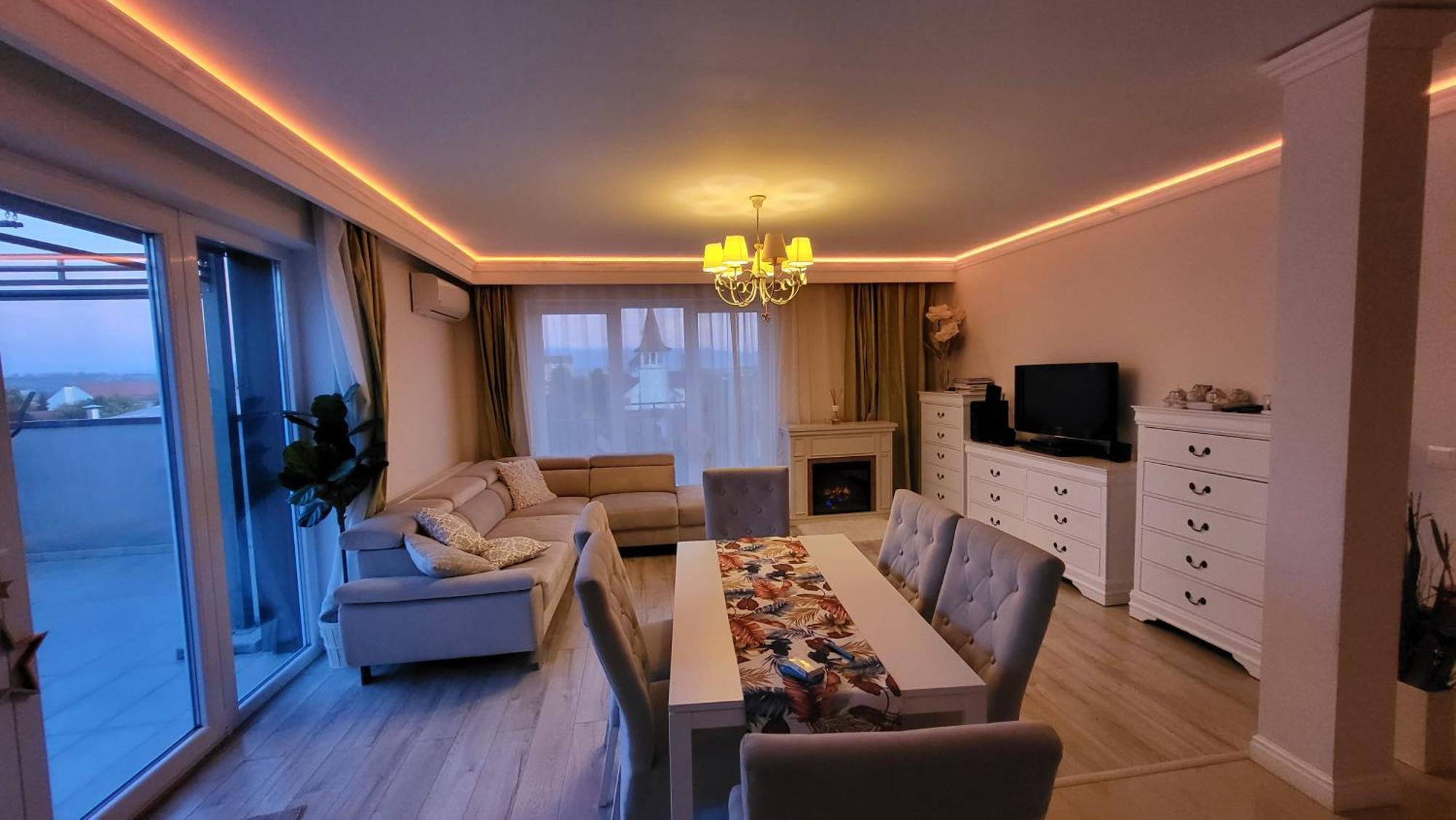 Апартаменты Sibiu Bach Penthouse Экстерьер фото